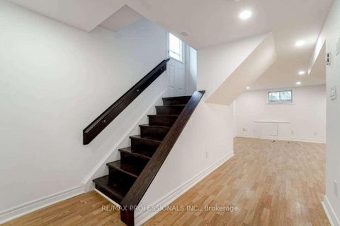 Photo 22 at 58 Old Oak Road, Kingsway South, Toronto