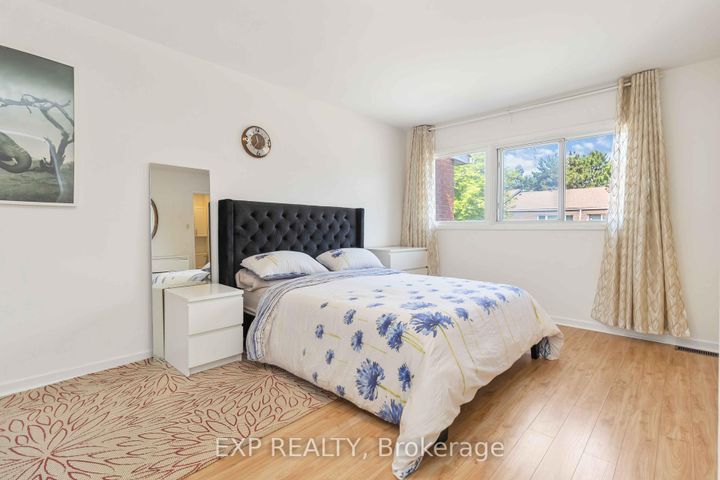 Photo 11 at 115 - 1180 Mississauga Valley Boulevard, Mississauga Valleys, Mississauga