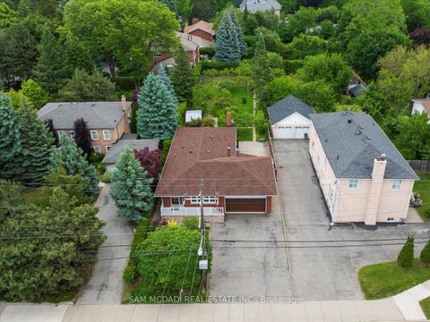 Photo 1 at 1491 Royal York Road, Humber Heights, Toronto