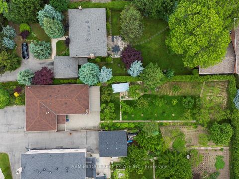 Photo 6 at 1491 Royal York Road, Humber Heights, Toronto