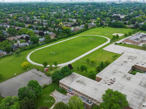 Photo 7 at 1491 Royal York Road, Humber Heights, Toronto