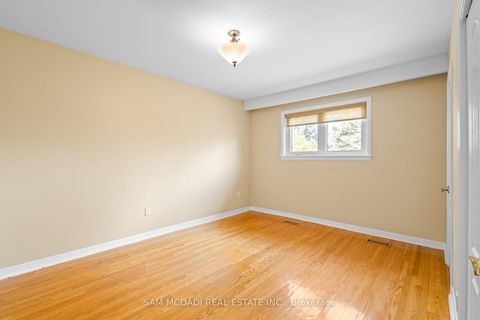 Photo 27 at 1491 Royal York Road, Humber Heights, Toronto