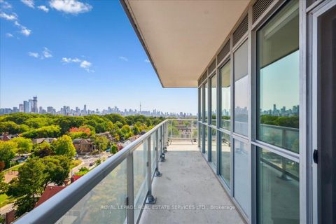 Photo 14 at 905 - 501 St Clair Avenue W, Casa Loma, Toronto