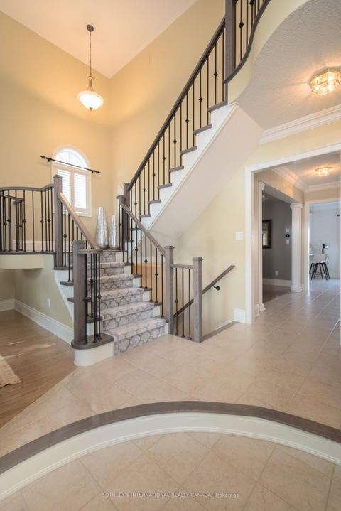 Photo 7 at 16 Saint Clare Boulevard, Vellore Village, Vaughan