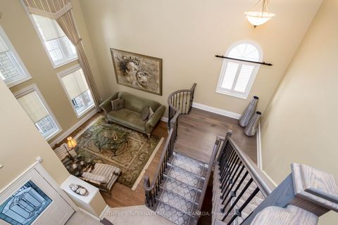 Photo 8 at 16 Saint Clare Boulevard, Vellore Village, Vaughan