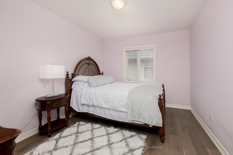 Photo 25 at 16 Saint Clare Boulevard, Vellore Village, Vaughan