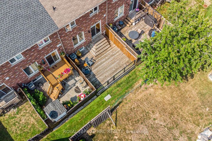 Photo 32 at 22 - 45 Seabreeze Crescent, Stoney Creek, Hamilton