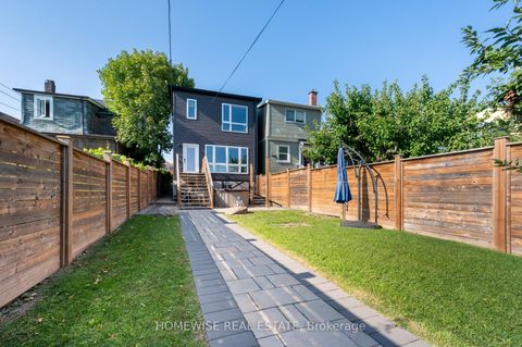 Photo 41 at 17 Earnscliffe Road, Oakwood Village, Toronto