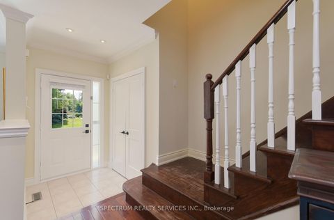 Photo 2 at 66 Decoroso Drive, Sonoma Heights, Vaughan