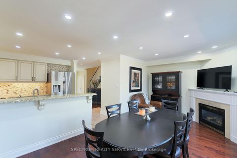 Photo 6 at 66 Decoroso Drive, Sonoma Heights, Vaughan