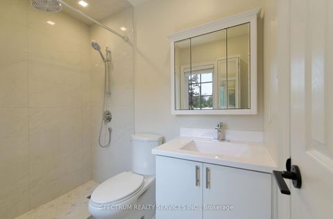 Photo 19 at 66 Decoroso Drive, Sonoma Heights, Vaughan