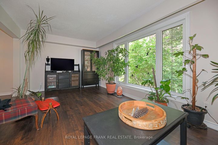 Photo 5 at 1104 Old Pye Court, Centennial, Oshawa