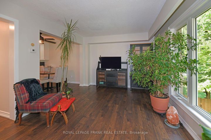 Photo 6 at 1104 Old Pye Court, Centennial, Oshawa