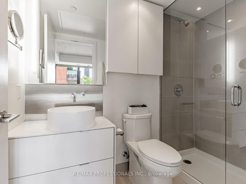Photo 26 at 401 - 383 Sorauren Avenue, Roncesvalles, Toronto