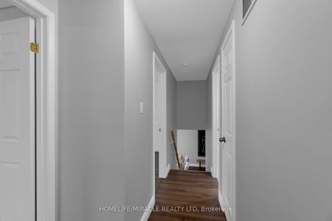 Photo 25 at 8 Franca Crescent, Jamestown, Toronto