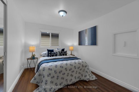 Photo 32 at 8 Franca Crescent, Jamestown, Toronto