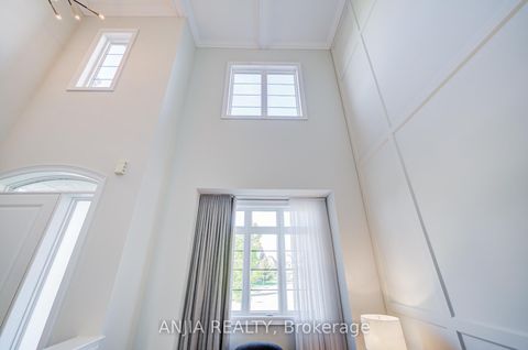 Photo 5 at 27 Mike Boshevski Court, Rural Aurora, Aurora Photo 5 at 27 Mike Boshevski Court, Rural Aurora, Aurora