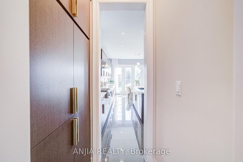 Photo 11 at 27 Mike Boshevski Court, Rural Aurora, Aurora Photo 11 at 27 Mike Boshevski Court, Rural Aurora, Aurora