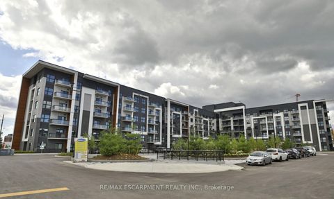 Photo 1 at 632 - 128 Grovewood Common, GO Glenorchy, Oakville