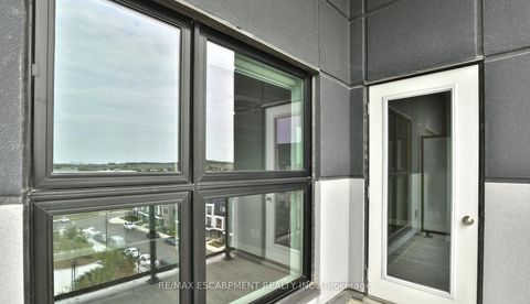 Photo 11 at 632 - 128 Grovewood Common, GO Glenorchy, Oakville