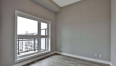 Photo 14 at 632 - 128 Grovewood Common, GO Glenorchy, Oakville