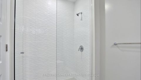 Photo 16 at 632 - 128 Grovewood Common, GO Glenorchy, Oakville