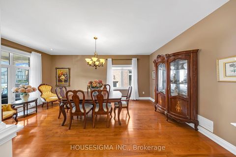 Photo 10 at 38 Pairash Avenue, Mill Pond, Richmond Hill