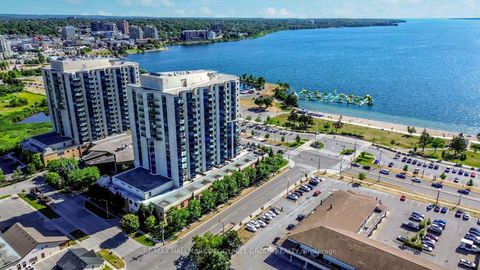 Photo 2 at 6 Victoria Street, City Centre, Barrie