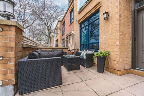 Photo 16 at 6 Victoria Street, City Centre, Barrie