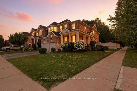 Photo 1 at 122 Wood Rim Drive, Oak Ridges Lake Wilcox, Richmond Hill