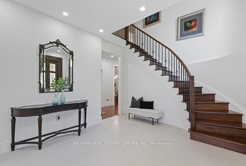 Photo 6 at 122 Wood Rim Drive, Oak Ridges Lake Wilcox, Richmond Hill