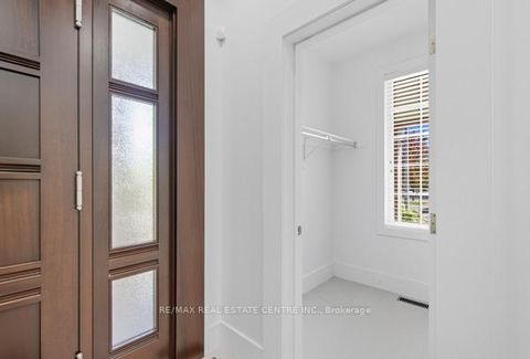 Photo 7 at 122 Wood Rim Drive, Oak Ridges Lake Wilcox, Richmond Hill