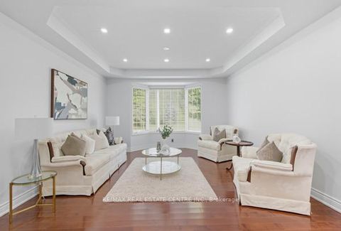 Photo 13 at 122 Wood Rim Drive, Oak Ridges Lake Wilcox, Richmond Hill