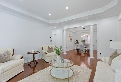 Photo 15 at 122 Wood Rim Drive, Oak Ridges Lake Wilcox, Richmond Hill