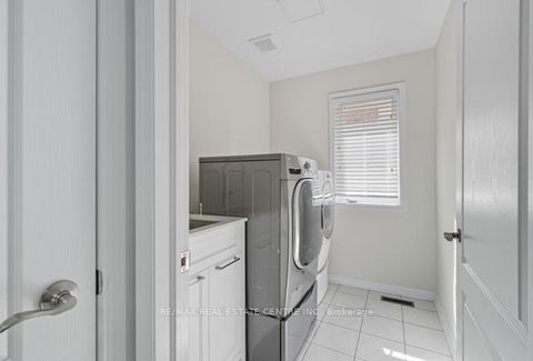 Photo 33 at 122 Wood Rim Drive, Oak Ridges Lake Wilcox, Richmond Hill