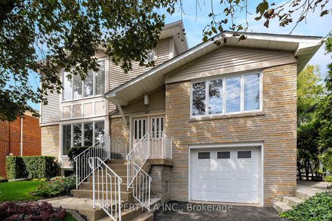 Photo 1 at 228 Betty Ann Drive, Willowdale West, Toronto
