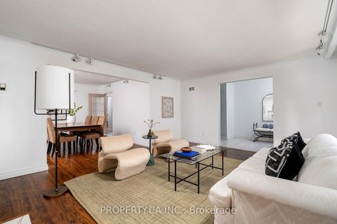 Photo 5 at 228 Betty Ann Drive, Willowdale West, Toronto