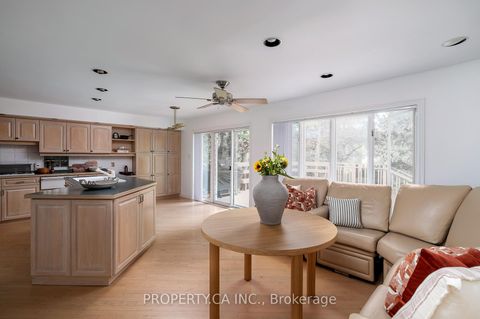 Photo 11 at 228 Betty Ann Drive, Willowdale West, Toronto