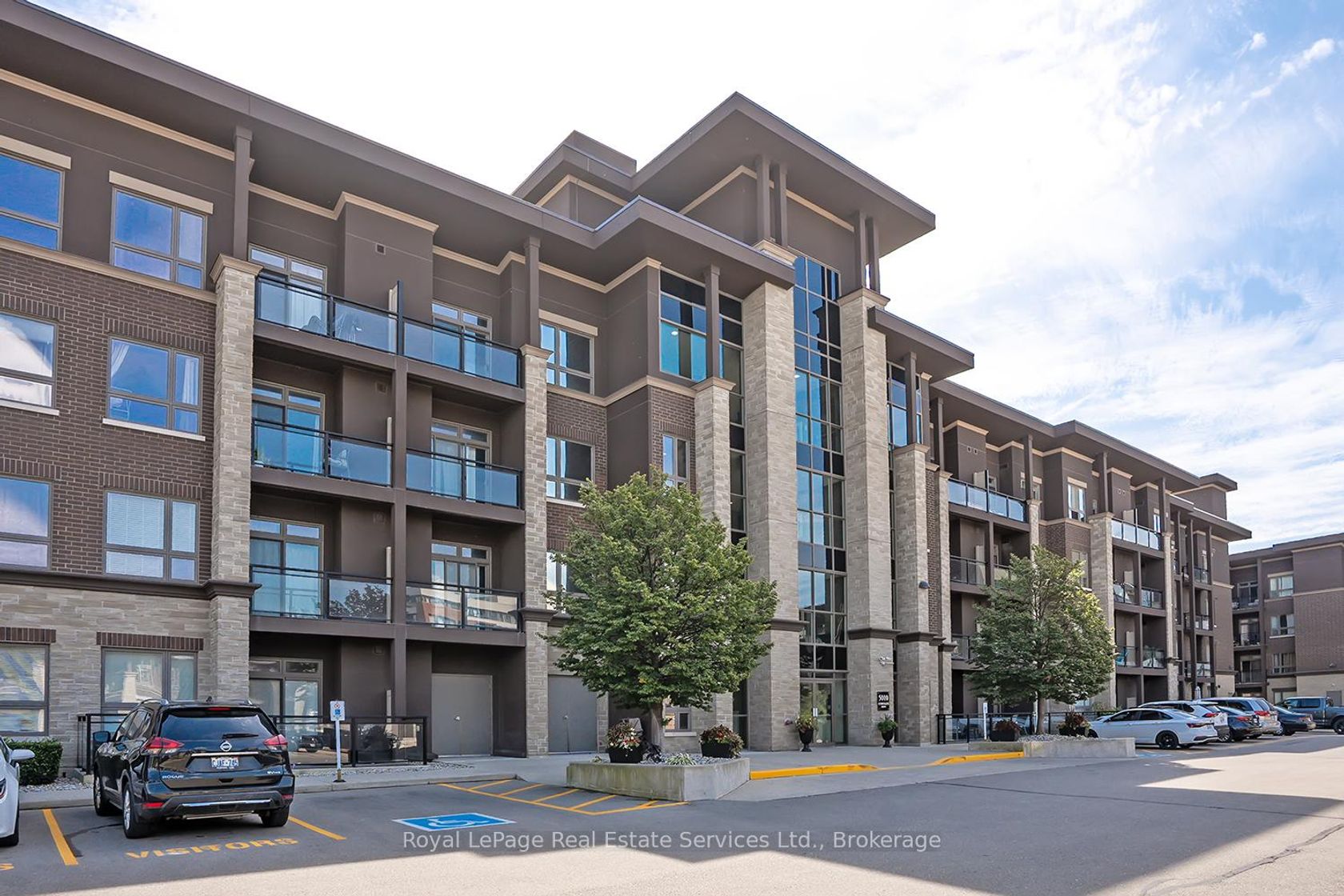 405 - 5010 Corporate Drive, Uptown, Burlington 