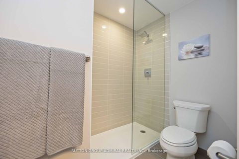 Photo 15 at 509 - 16 MCADAM Avenue, Glen Park, Toronto