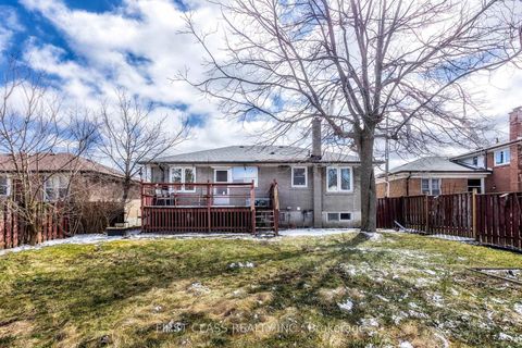 Photo 28 at 196 Acton Avenue, Bathurst Manor, Toronto