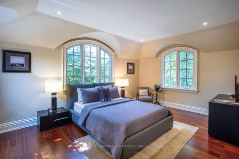 Photo 14 at 1 Ridgecross Road, Humber Valley, Toronto