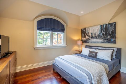 Photo 16 at 1 Ridgecross Road, Humber Valley, Toronto