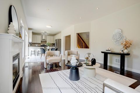 Photo 15 at 146 Selwyn Road, Jefferson, Richmond Hill