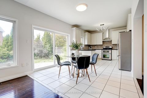 Photo 17 at 146 Selwyn Road, Jefferson, Richmond Hill