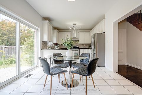 Photo 18 at 146 Selwyn Road, Jefferson, Richmond Hill