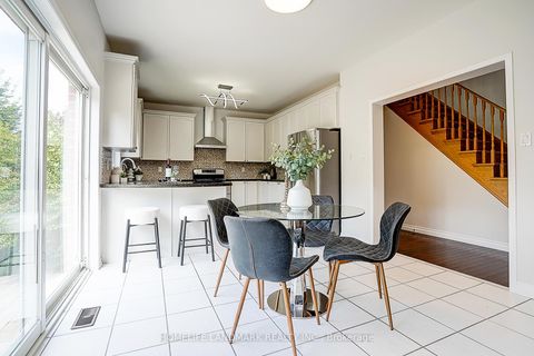Photo 19 at 146 Selwyn Road, Jefferson, Richmond Hill