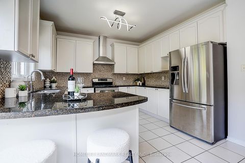 Photo 20 at 146 Selwyn Road, Jefferson, Richmond Hill