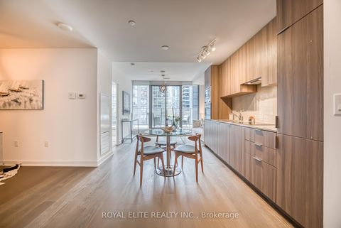 Photo 8 at 612 - 11 Wellesley Street W, Bay Street Corridor, Toronto