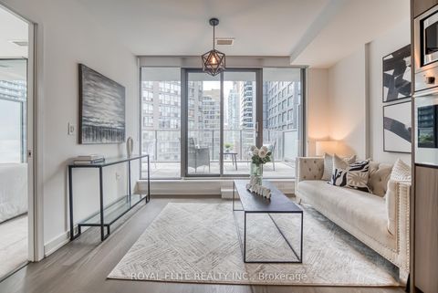 Photo 16 at 612 - 11 Wellesley Street W, Bay Street Corridor, Toronto